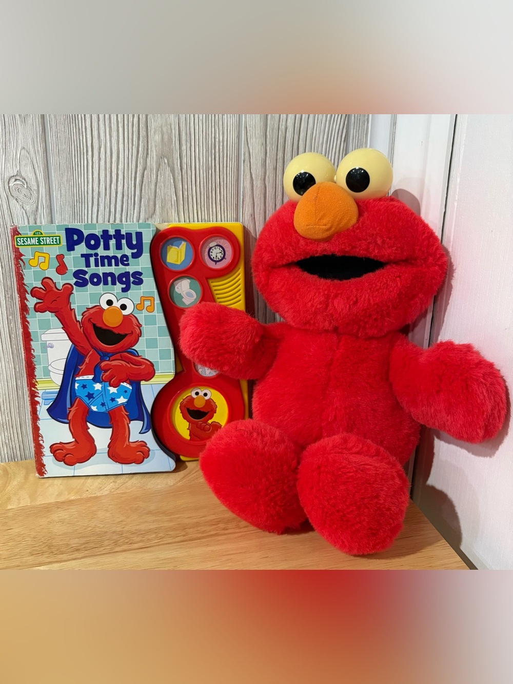Vintage Tyco Tickle Me Elmo ©1995 Plush + Potty Time Songs Sound Book Tested
